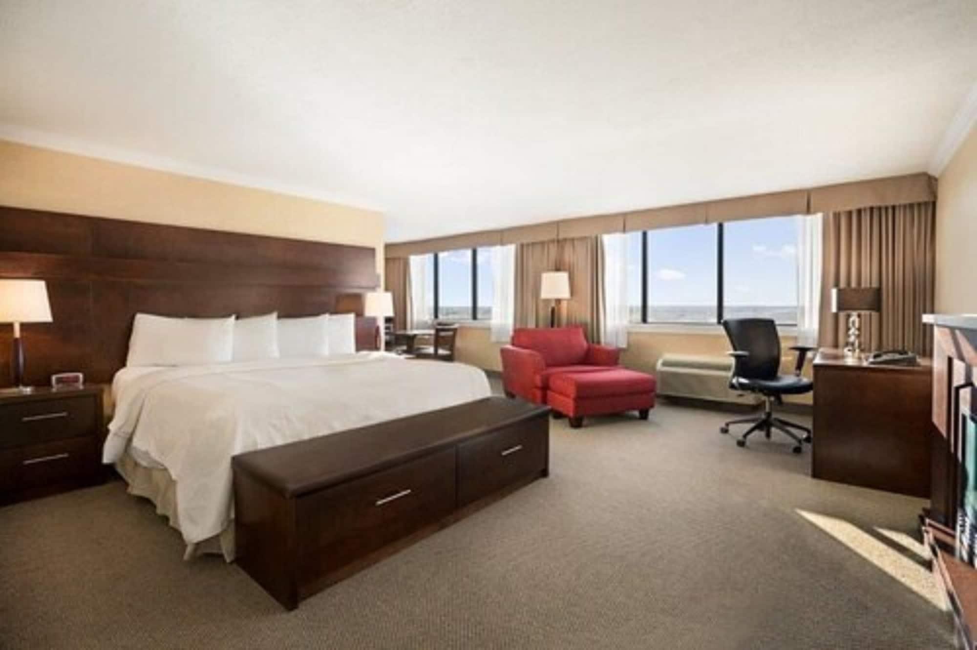 The Senator Hotel & Conference Center Timmins Eksteriør bilde