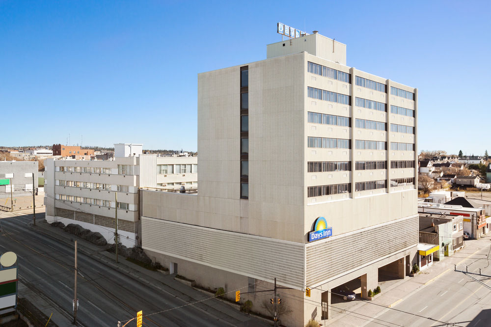 The Senator Hotel & Conference Center Timmins Eksteriør bilde