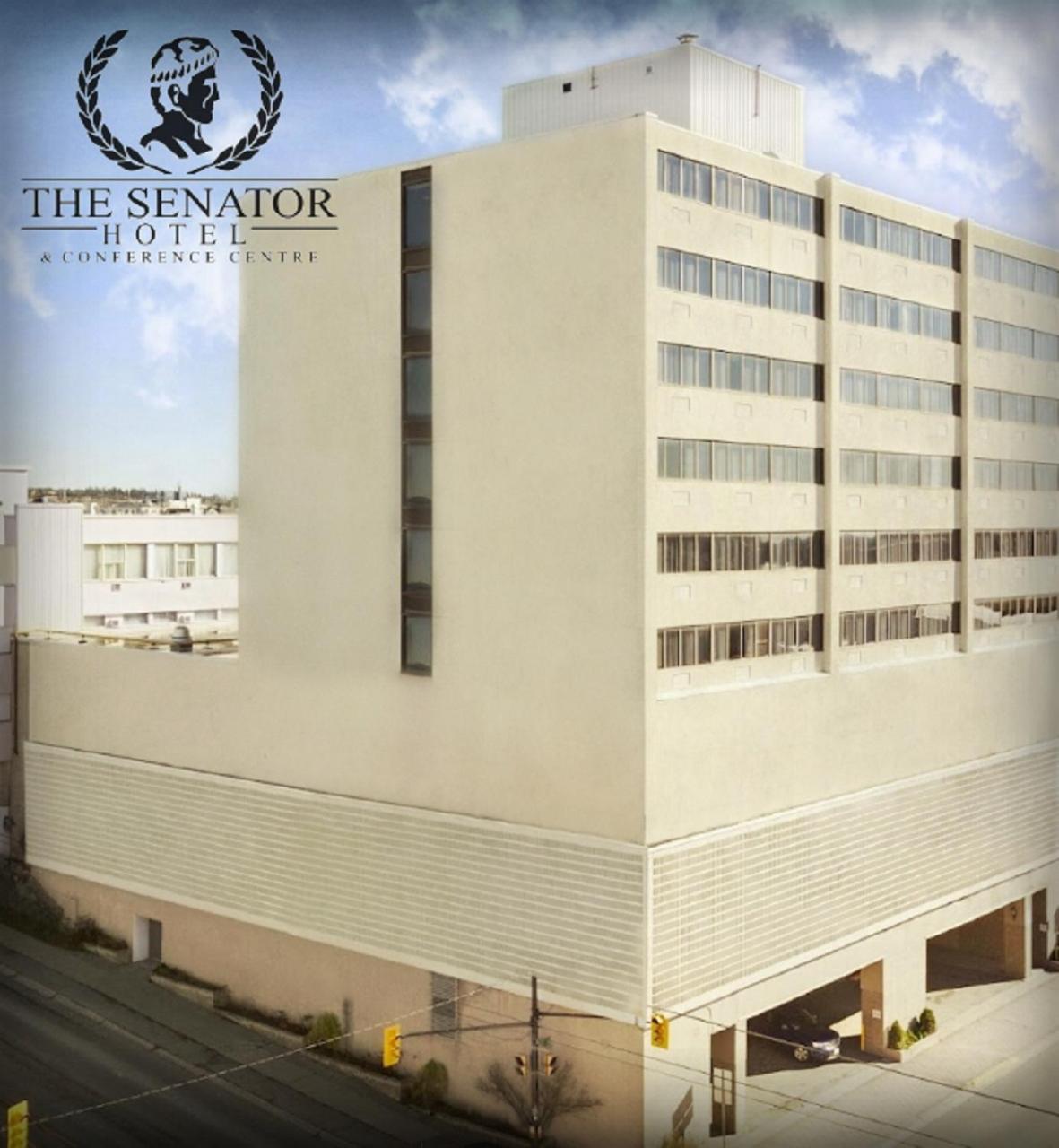 The Senator Hotel & Conference Center Timmins Eksteriør bilde